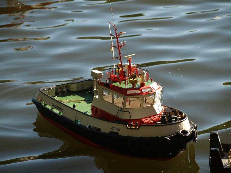 Absegeln schiffsmodell,net 2011 Hp 007